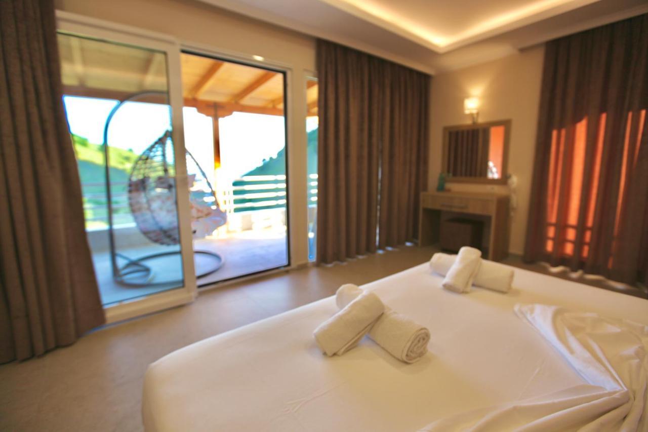 Karos Hotel Llaman ฮีมาเรอ ภายนอก รูปภาพ