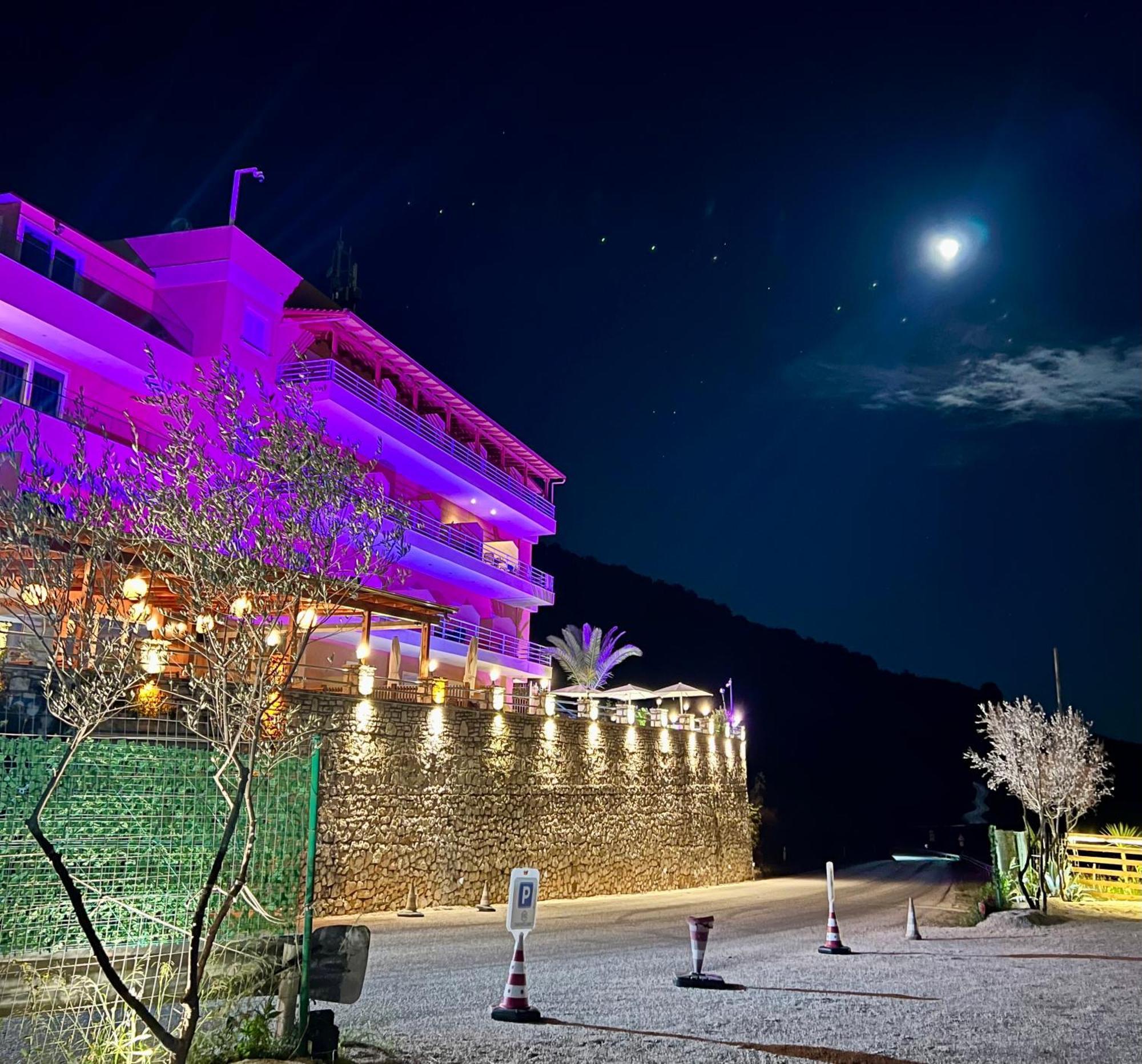 Karos Hotel Llaman ฮีมาเรอ ภายนอก รูปภาพ